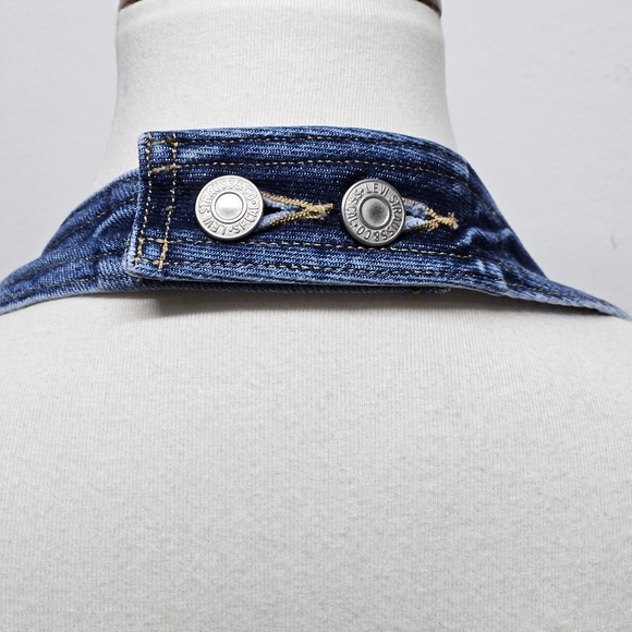 Levi's Daisy Denim Halter Top Size Large Festival Coachella Coquette - Picture 11 of 16